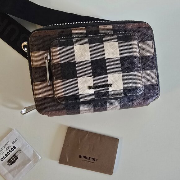 Burberry Crossbody - Picture 12 of 12